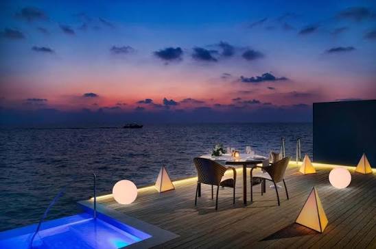 Westin Maldives Miriandhoo Resort