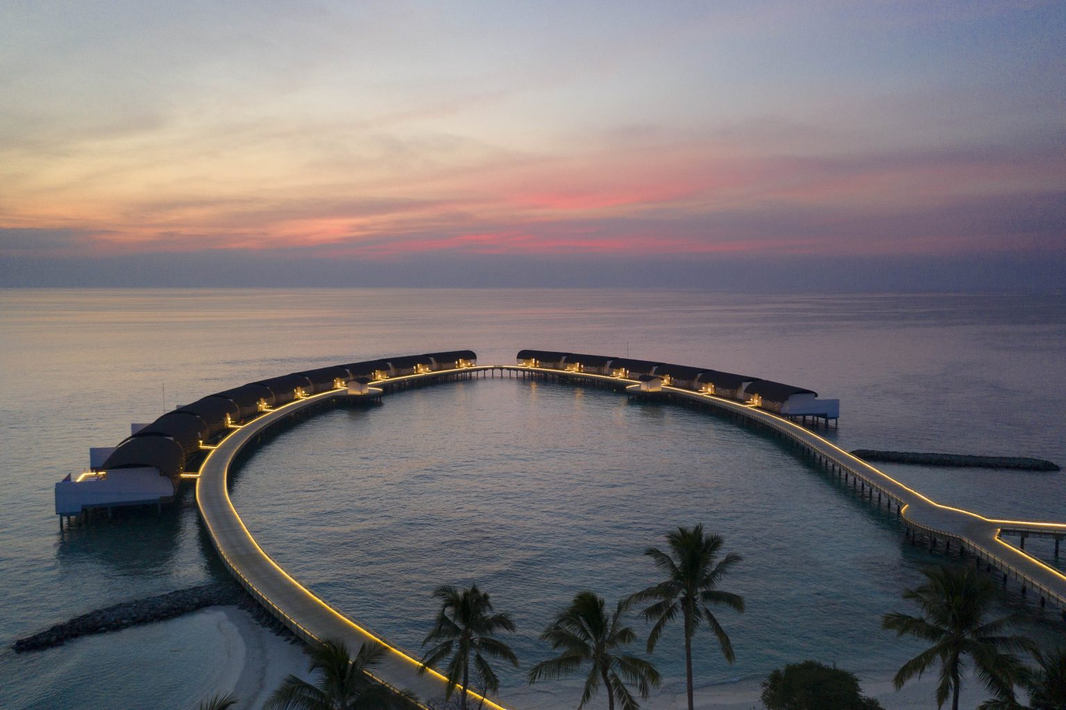 Westin Maldives Miriandhoo Resort